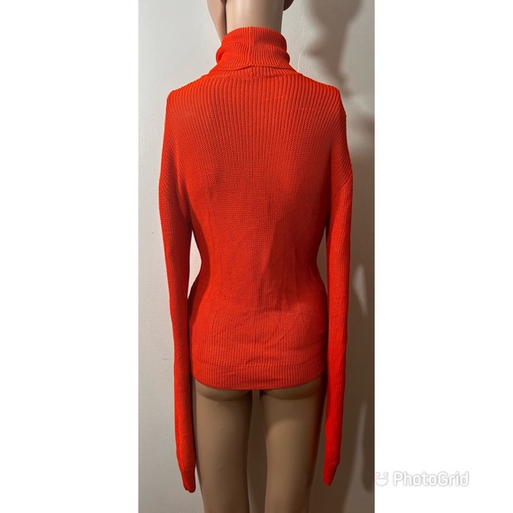 Ralph Lauren Collection silk open weave turtleneck. - Picture 5 of 5
